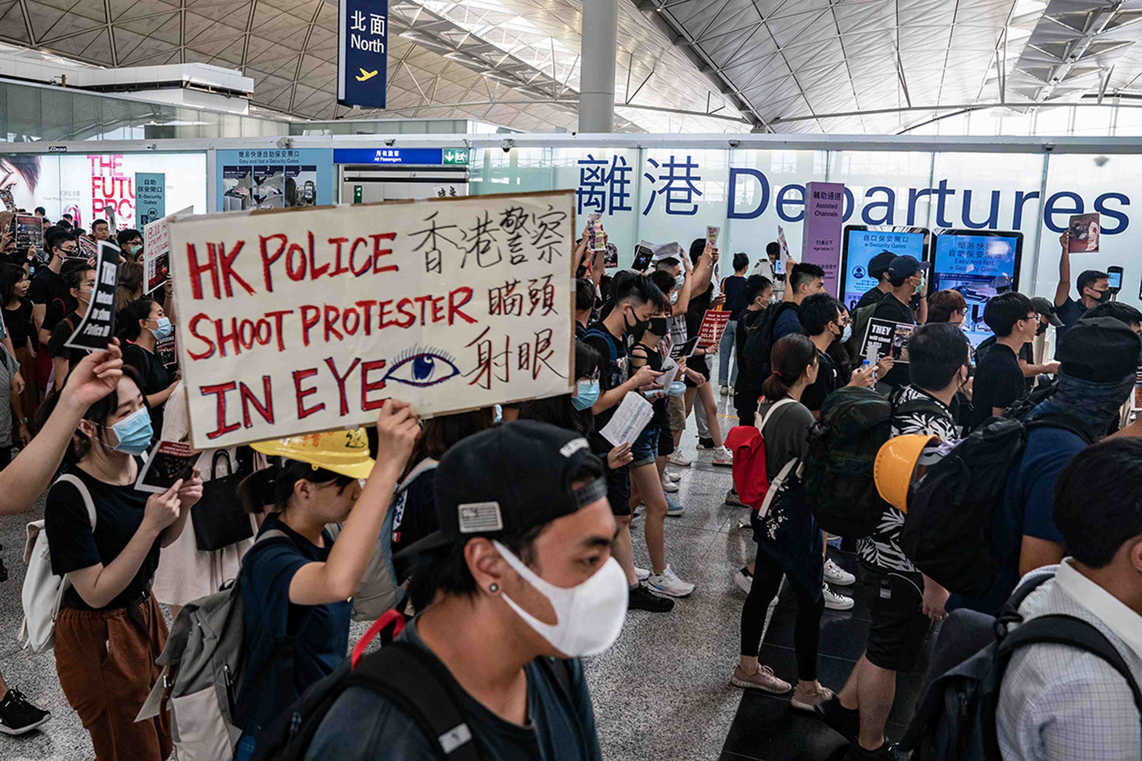 Suivez-vous ce qui se passe à Hong Kong? Soutenez-vous les manifestants?