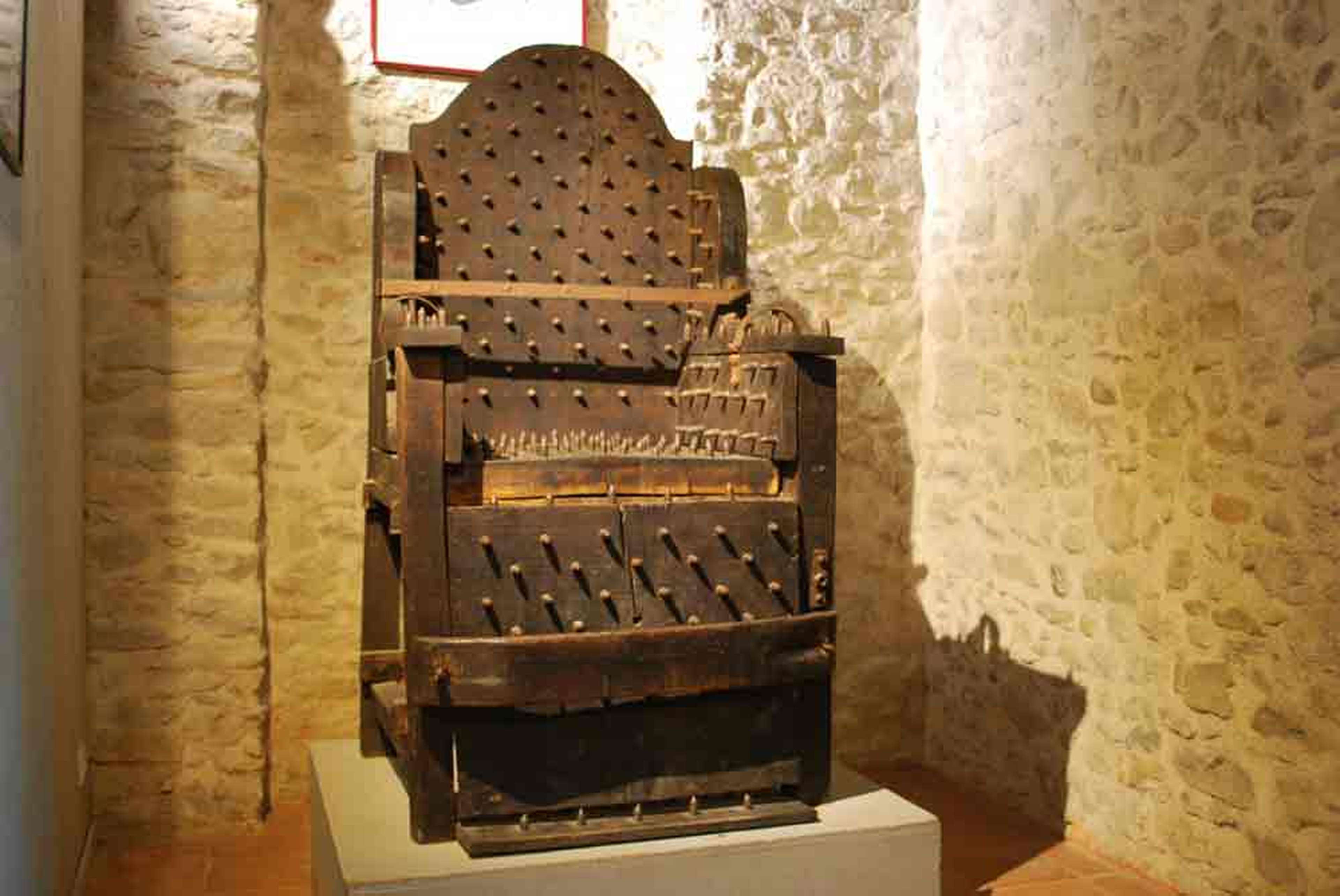 /assets/images/upload/01-aa-carcassonne-nouveau-torture-4_14823.jpg