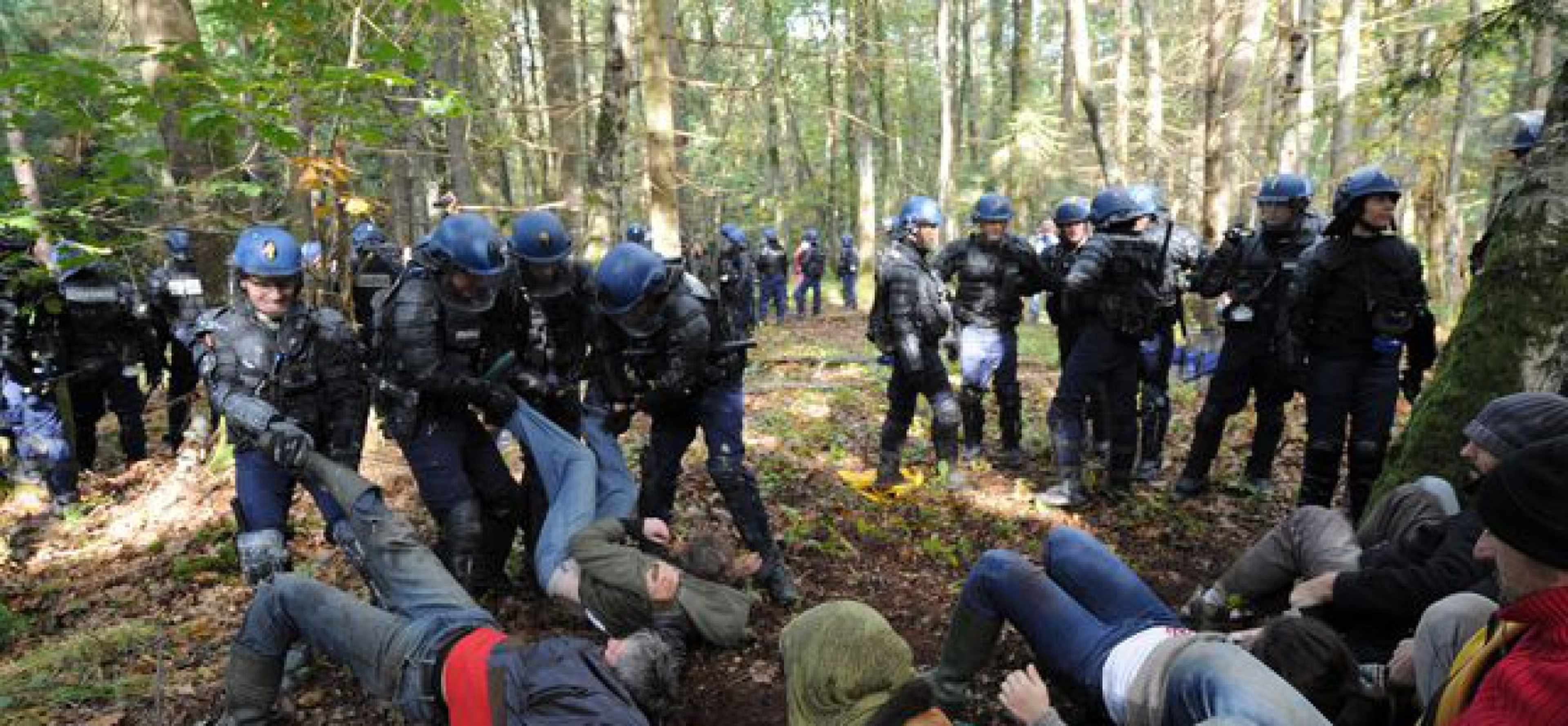 /assets/images/upload/ZAD NDDL.jpg