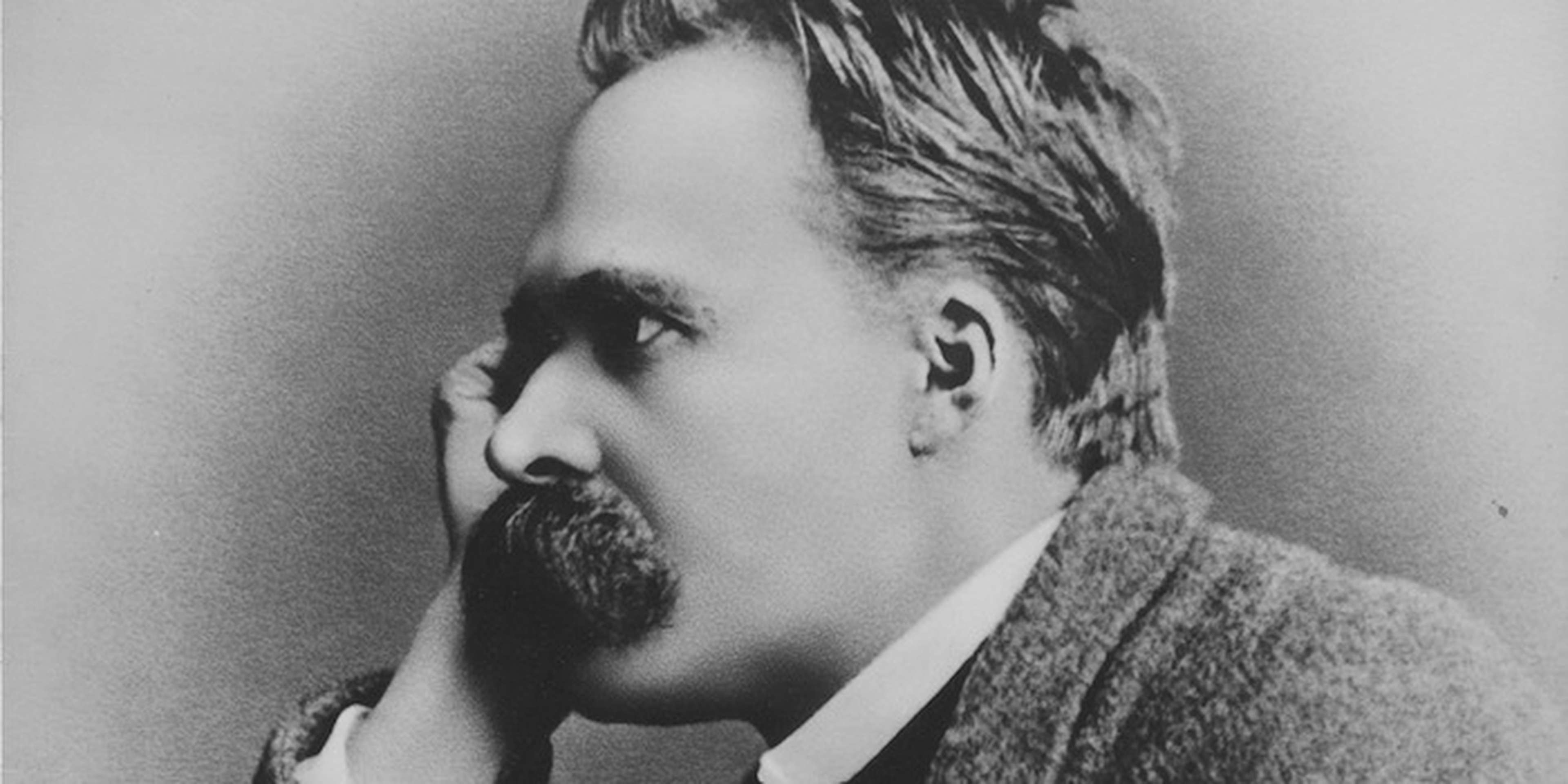 /assets/images/upload/Nietzsche_2.jpg