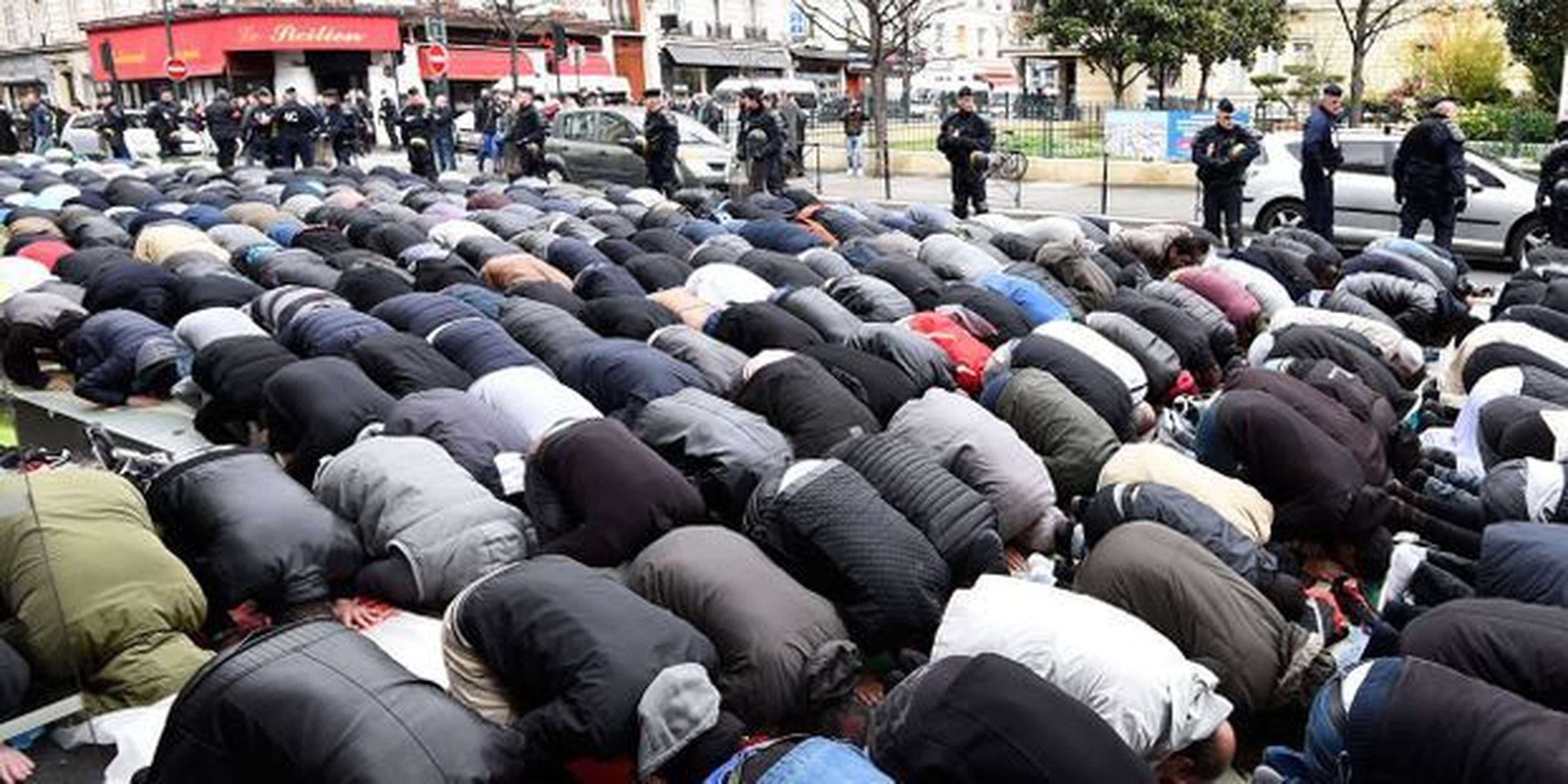 /assets/images/upload/Prieres-de-rue-a-Clichy-en-2017-les-organisateurs-condamnes.jpg