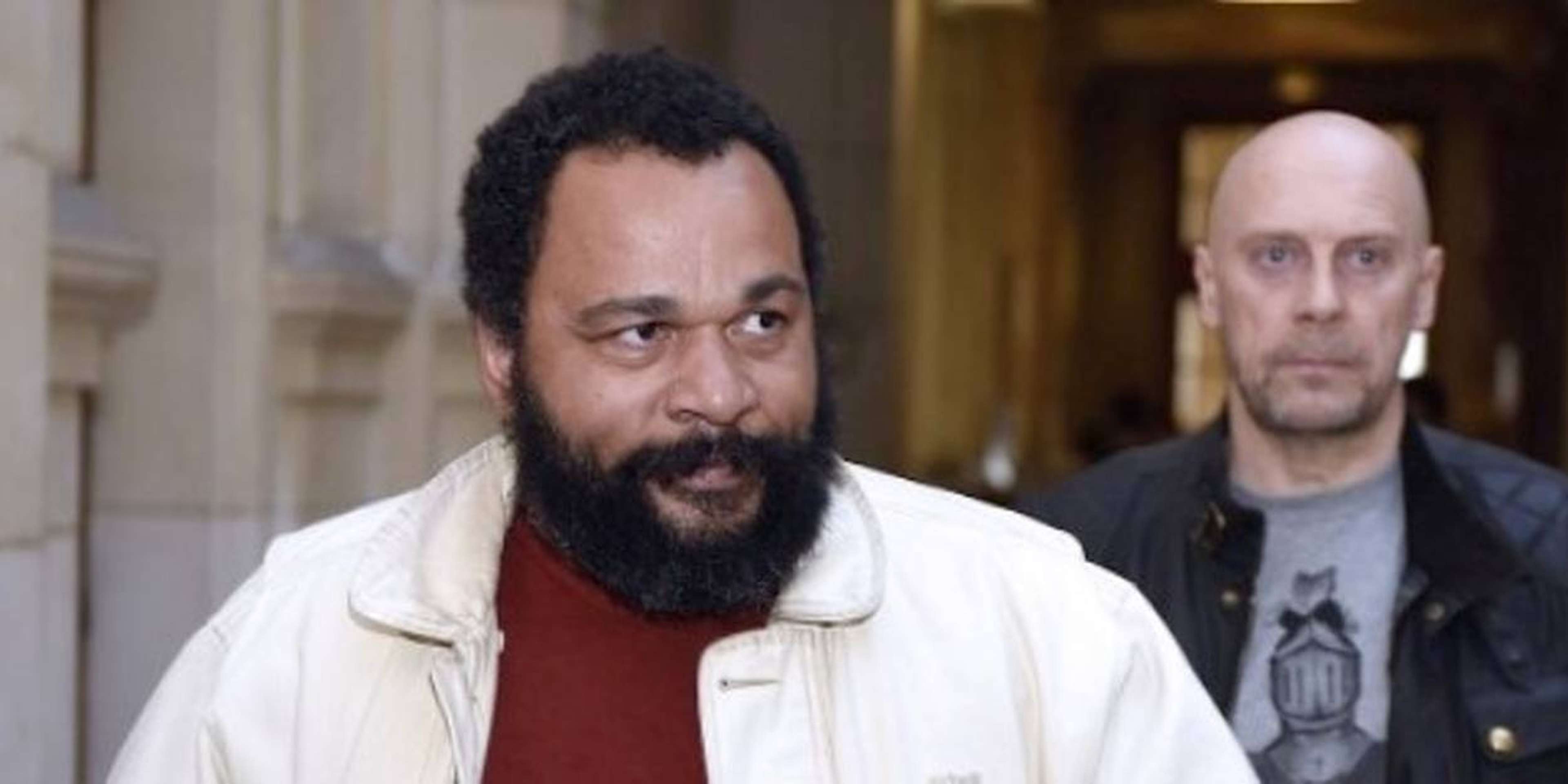 /assets/images/upload/dieudonne-soral-quenelle-proces-3125473-jpg_2763606_1250x625.jpeg
