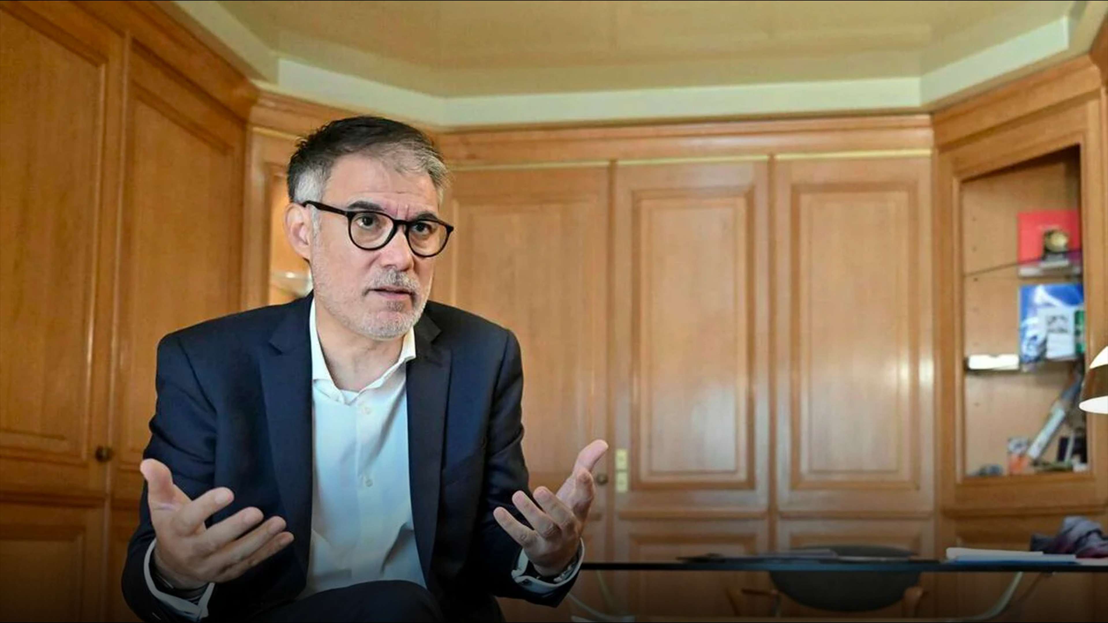 LA GAUCHE A-T-ELLE PEUR DU RÉEL AU POINT DE LUI PRÉFÉRER LE LANGAGE ?