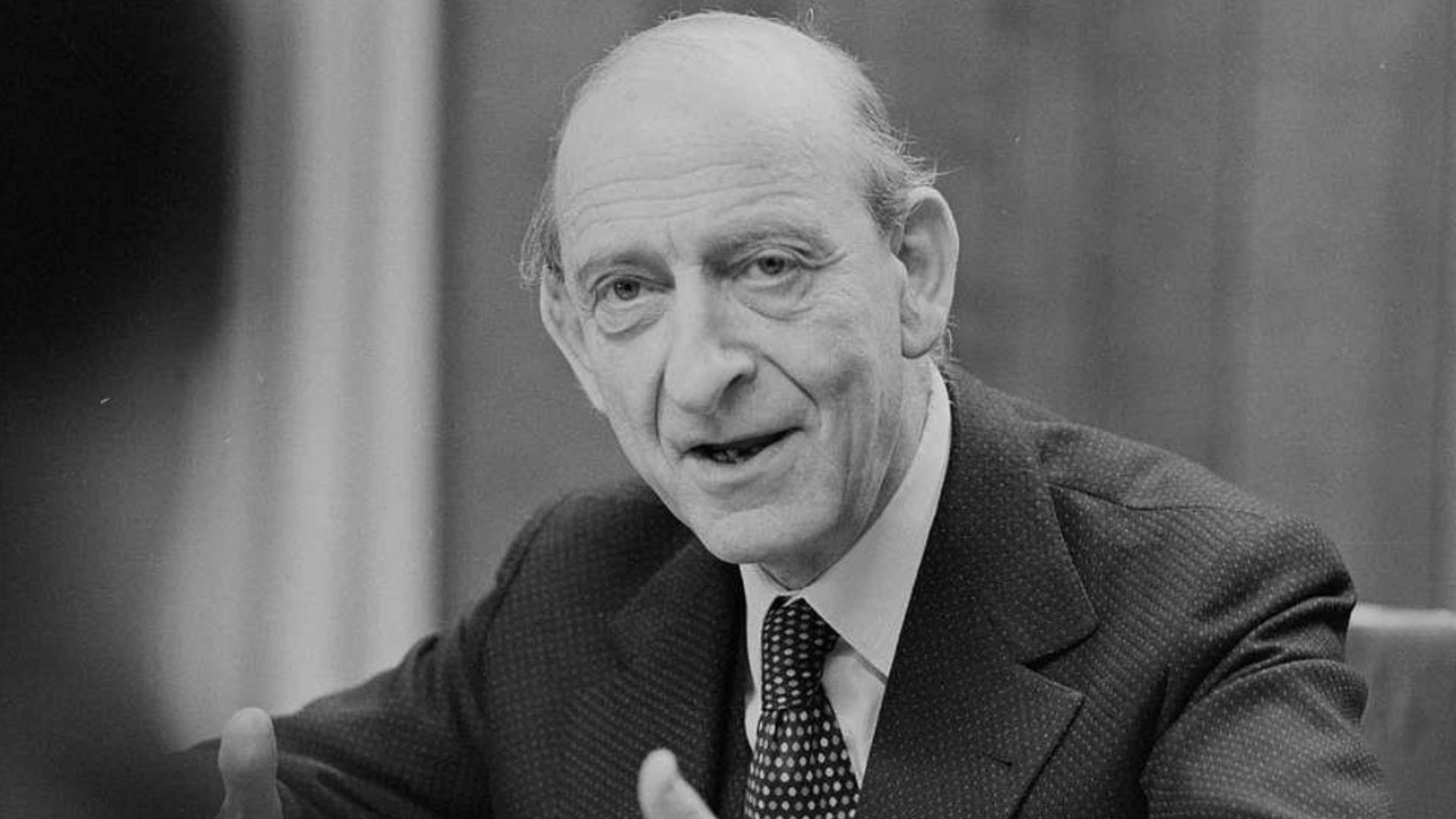raymond-aron-onfray