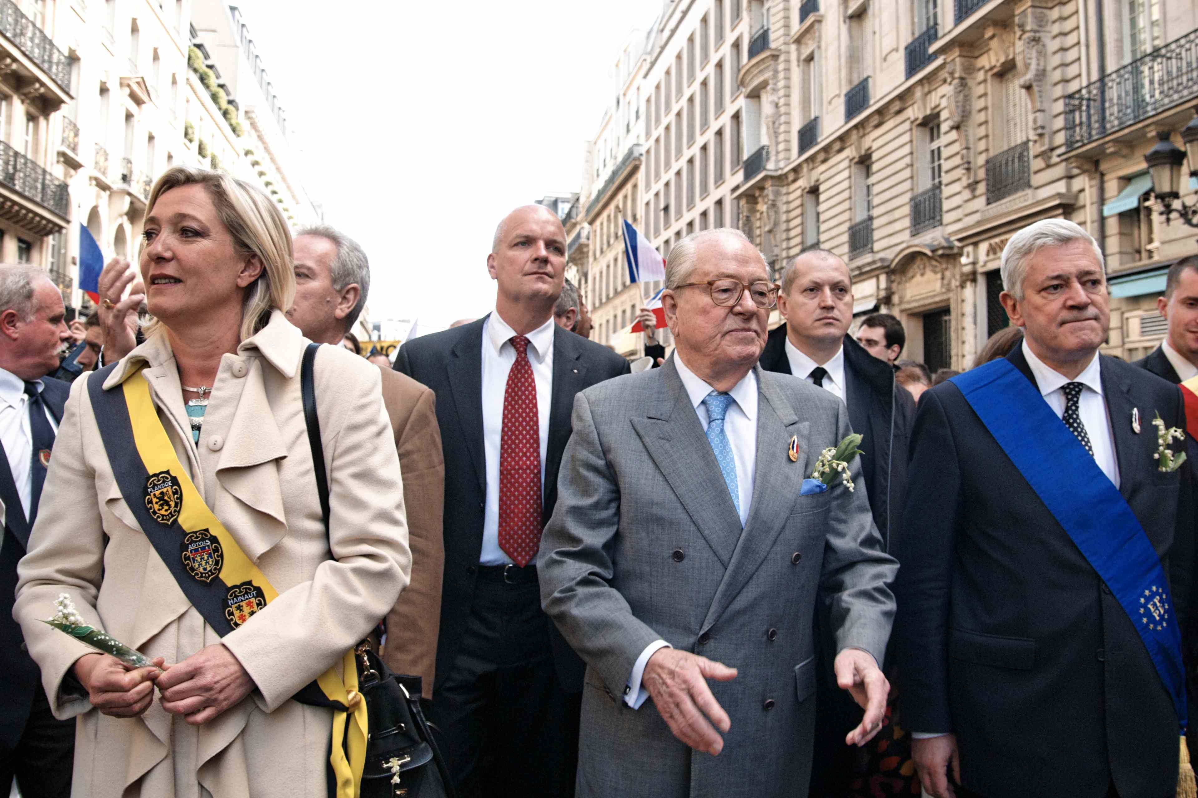 /assets/images/upload/Front_National_2010-05-01_n03.jpg