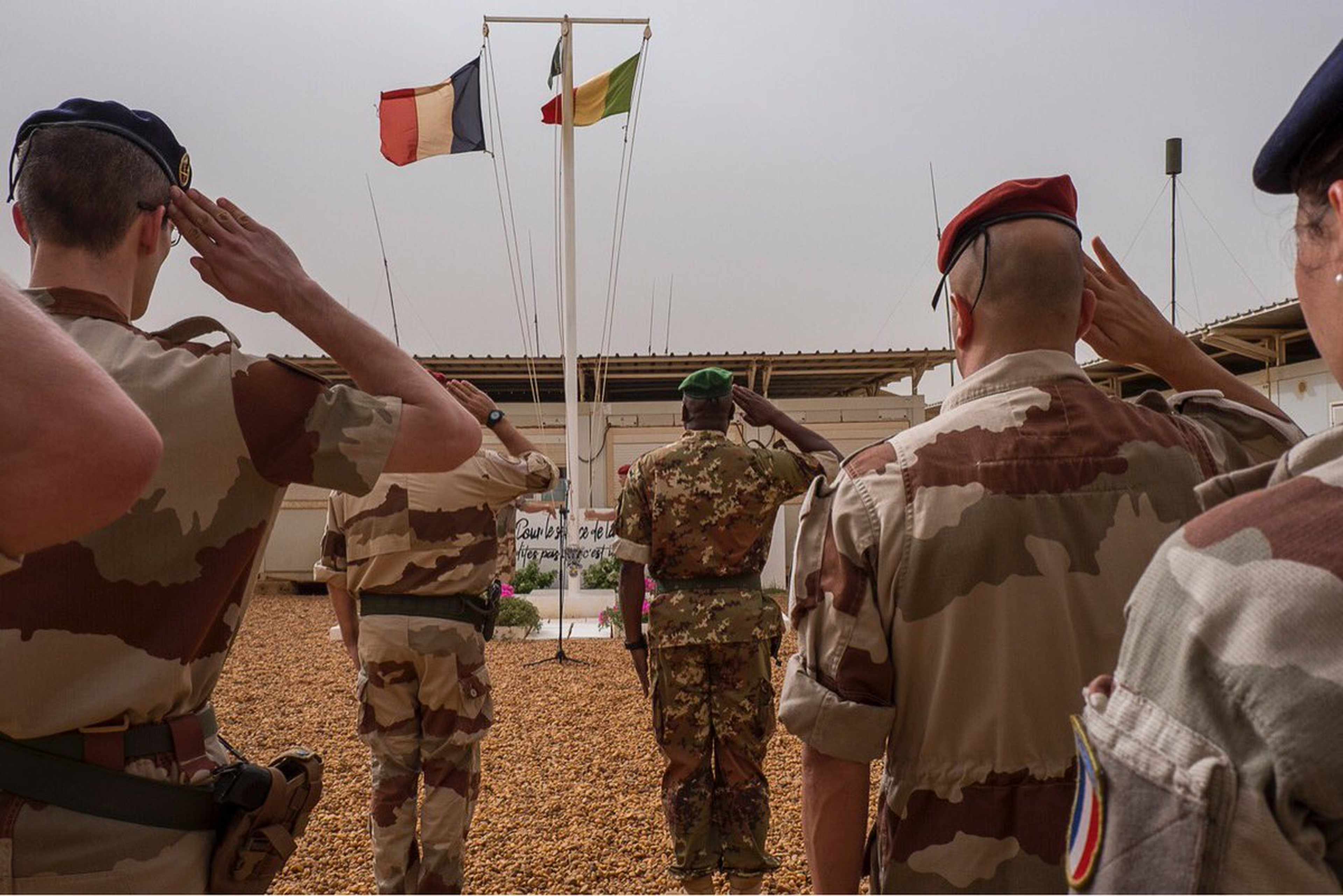 Que pensez-vous de l'opération Barkhane au Sahel? Néo-colonialisme ou légitime lutte contre le djihadisme?