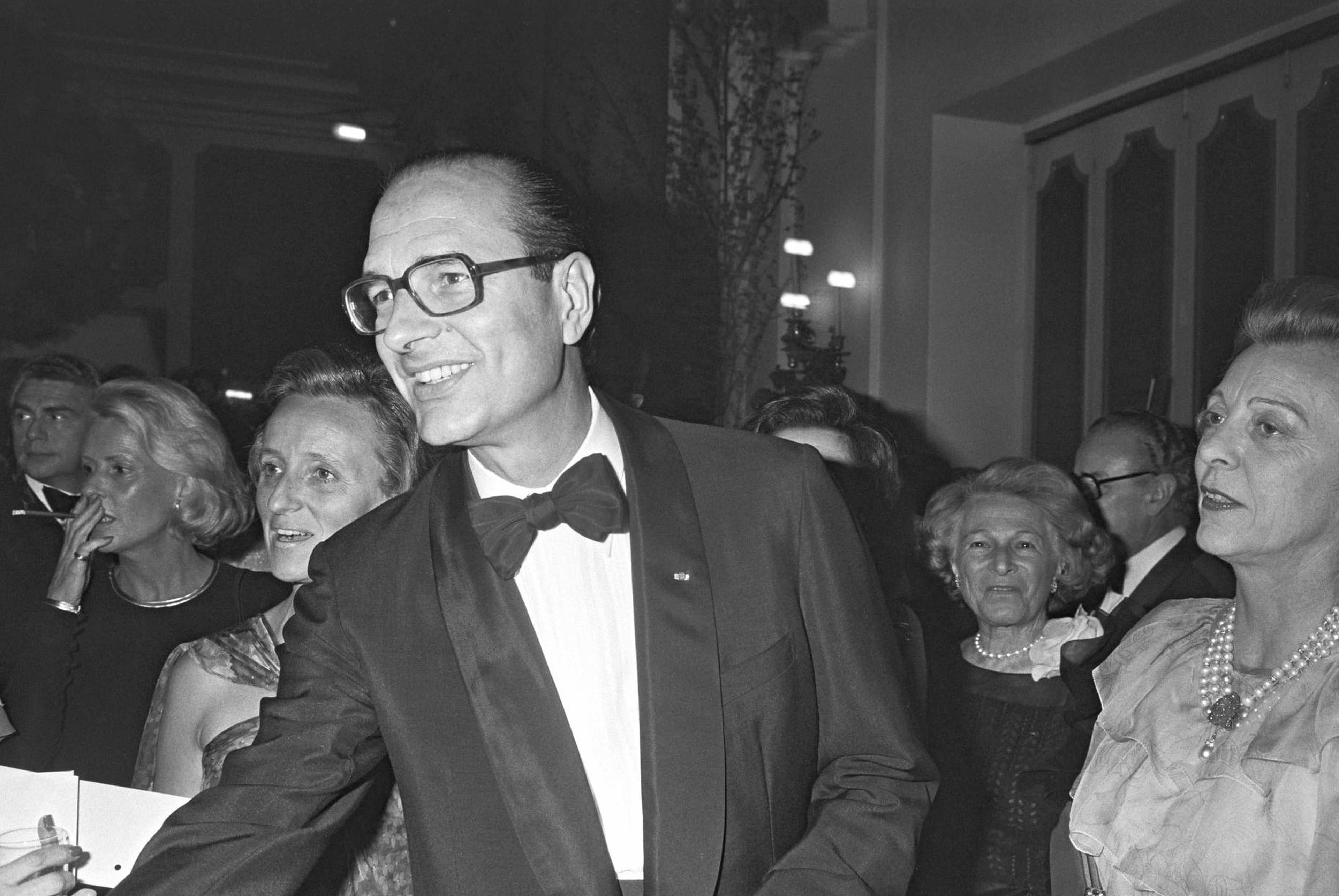 /assets/images/upload/jacques-chirac-en-smoking_0.jpg