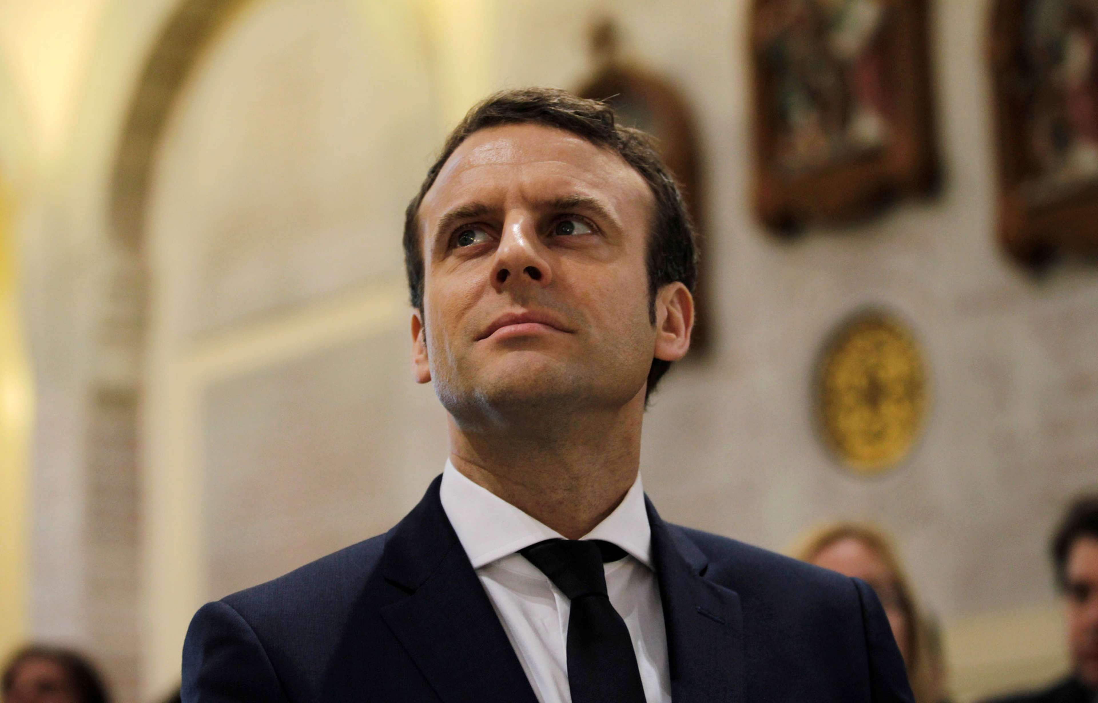 /assets/images/upload/Emmanuel-Macron-a-qualifie-la-colonisation-francaise-de-crime-contre-l-humanite-lors-d-une-interview-en-Algerie.jpg