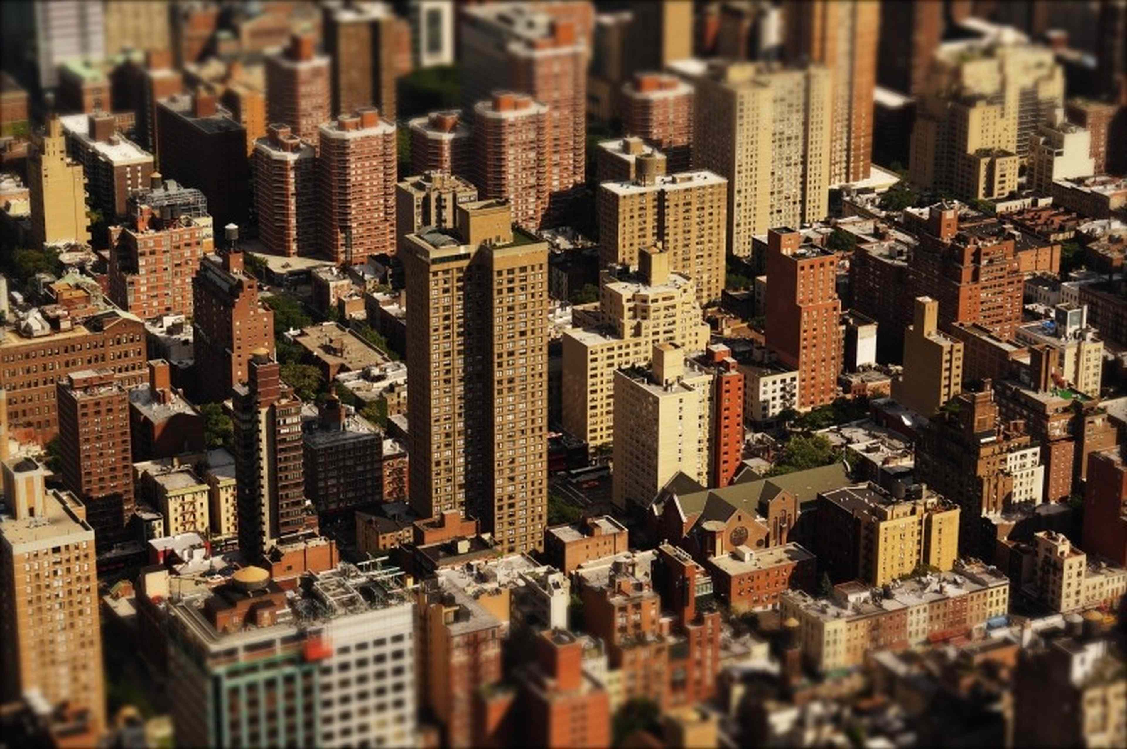 /assets/images/upload/skyscrapers-in-city.jpg