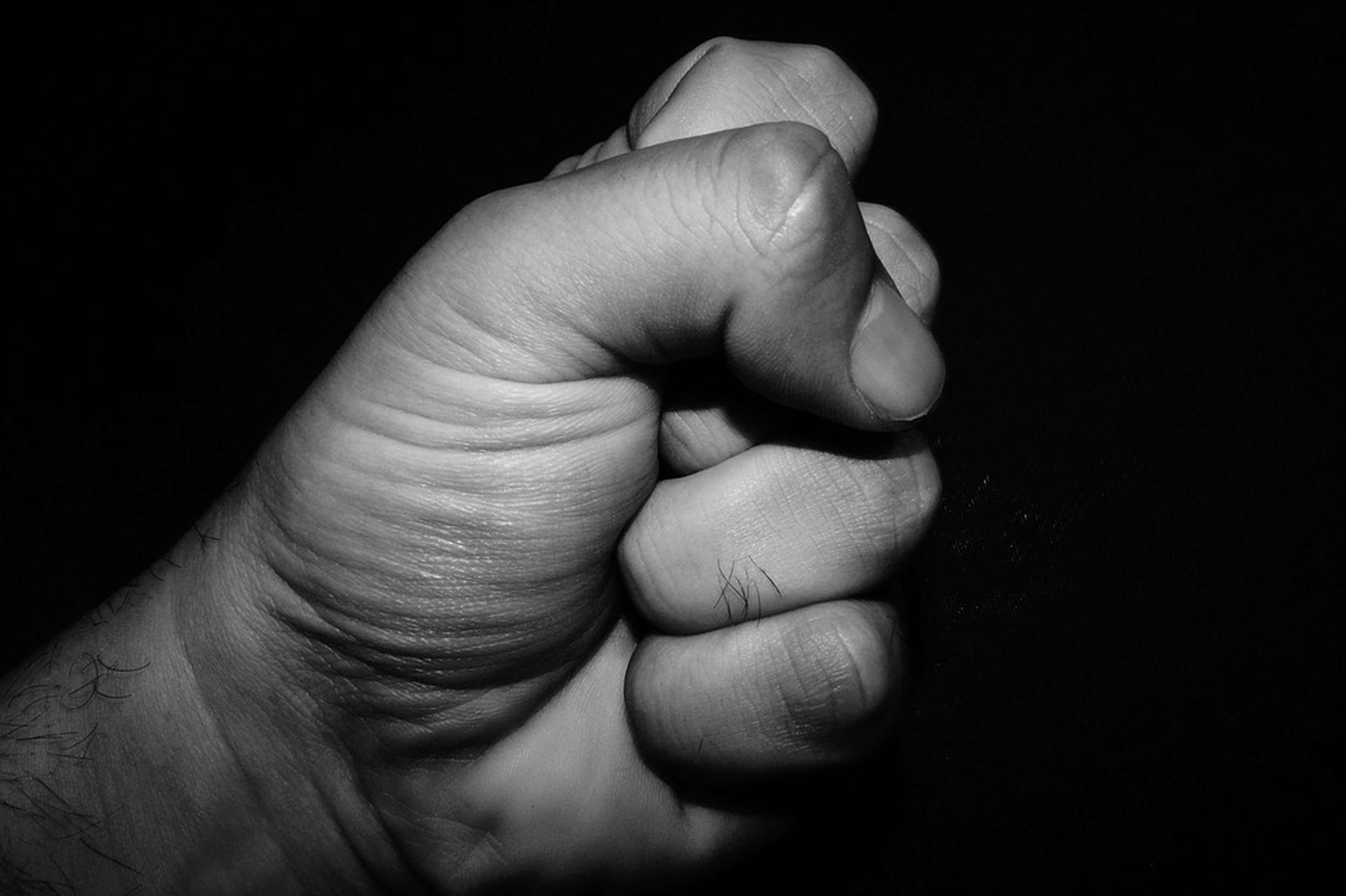 /assets/images/upload/hand-1278399_960_720.jpg
